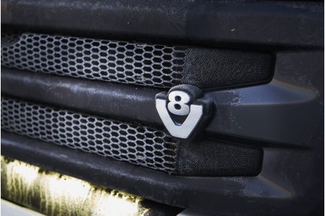 V8 – motor